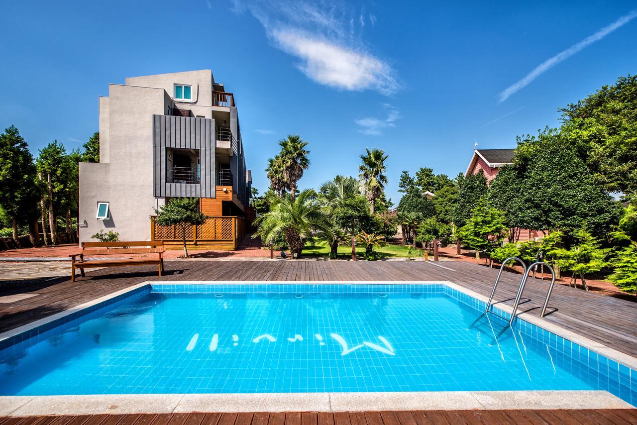 Mirvill Pension & Resort Seogwipo Exterior photo